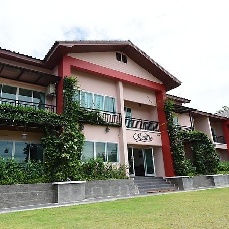 Rose Villa Hote Pak Chong Buitenkant foto