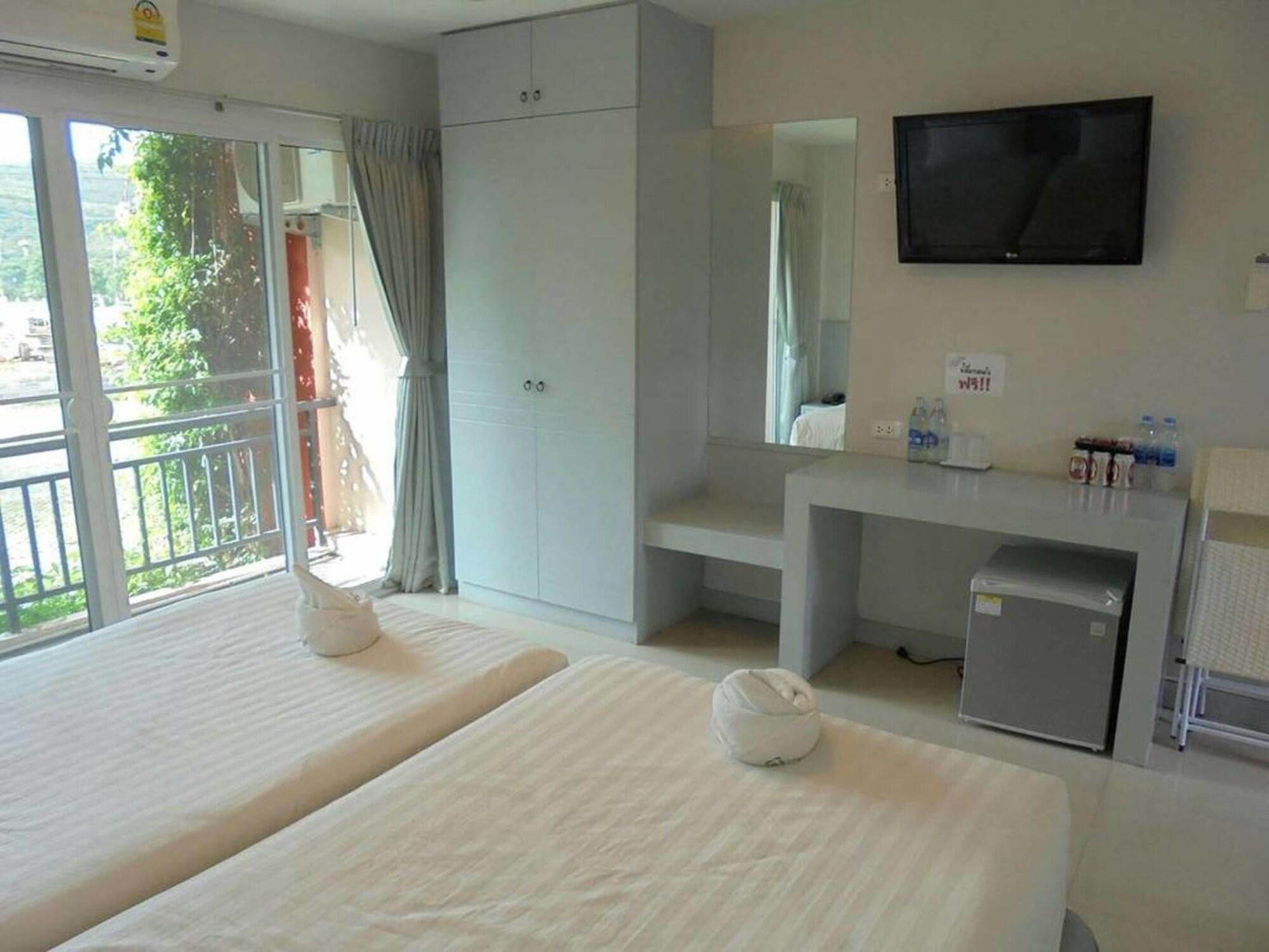 Rose Villa Hote Pak Chong Buitenkant foto
