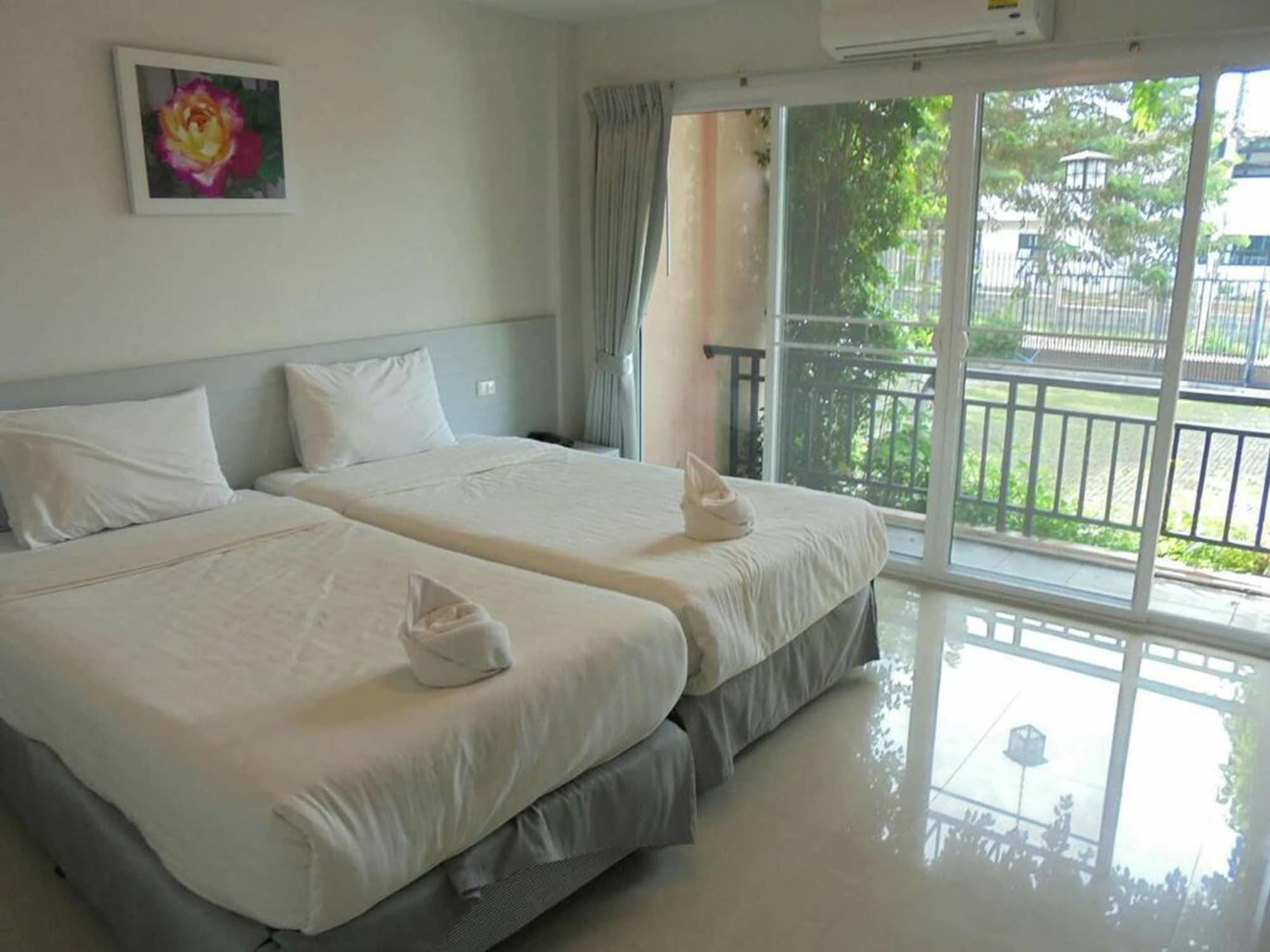Rose Villa Hote Pak Chong Buitenkant foto
