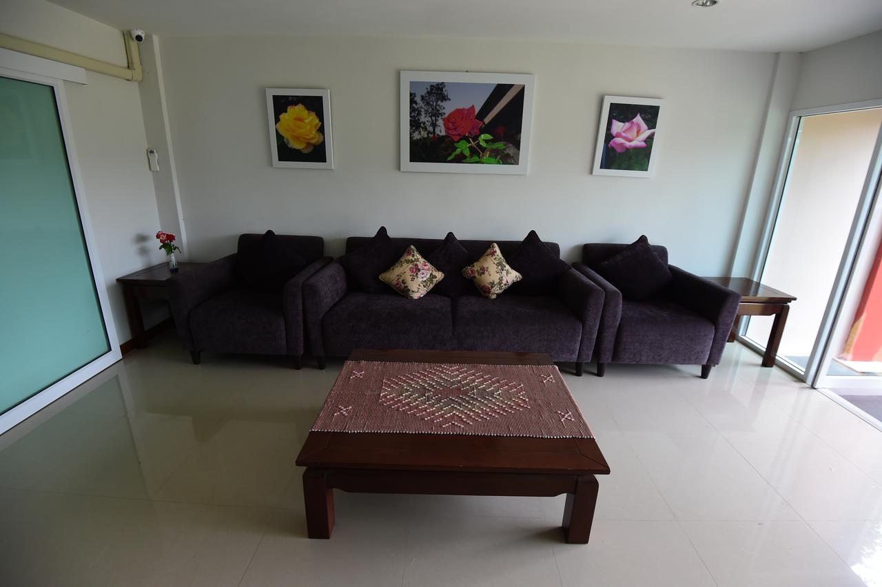 Rose Villa Hote Pak Chong Buitenkant foto
