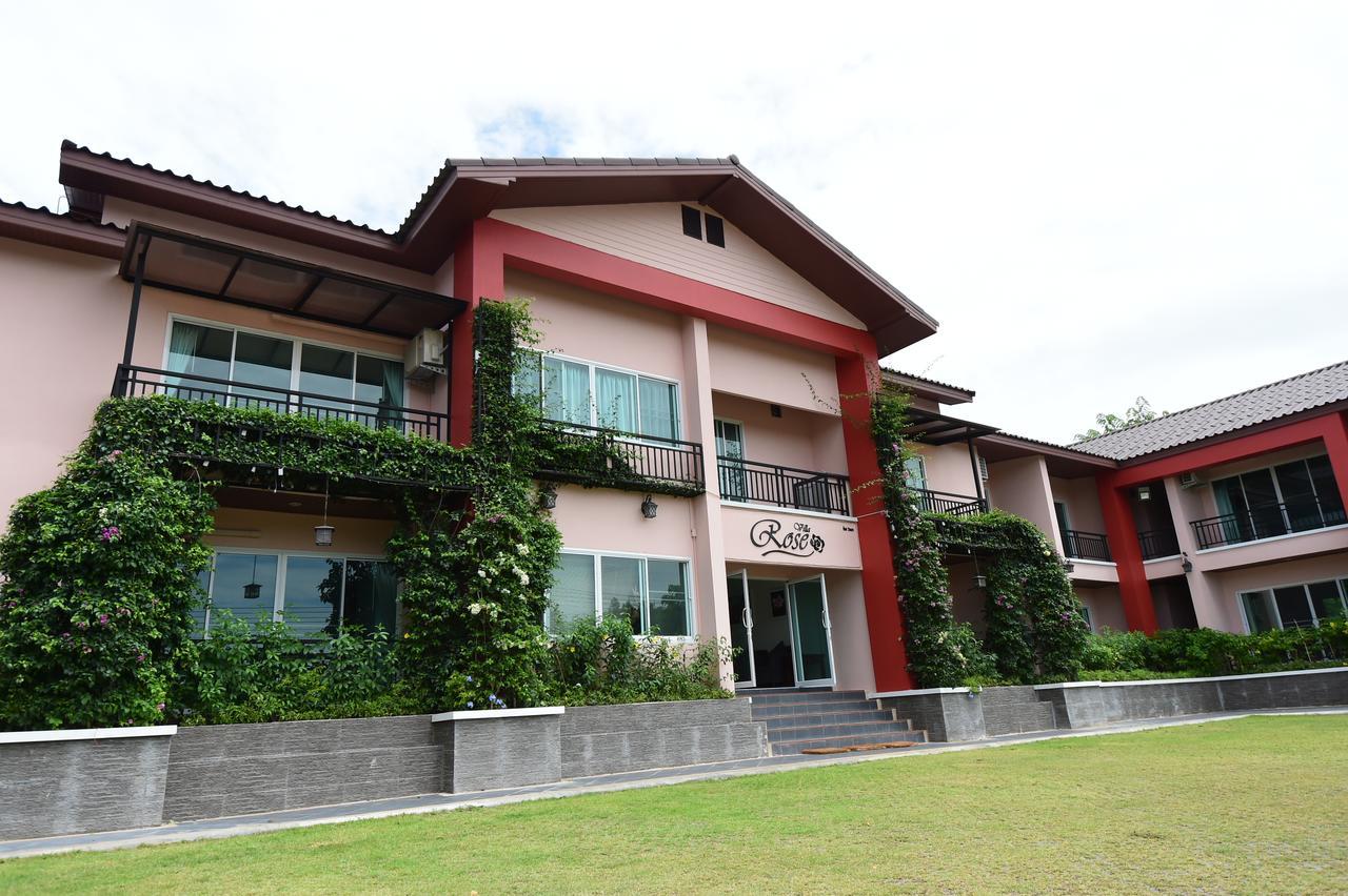 Rose Villa Hote Pak Chong Buitenkant foto